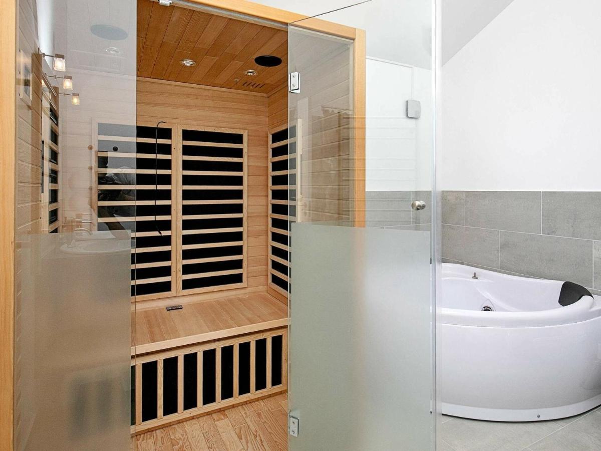 6 Person Holiday Home In L Kken Løkken Стая снимка